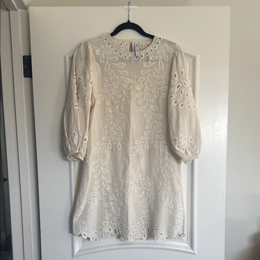 Mango Cream Boxy Tunic with Puff Sleeves